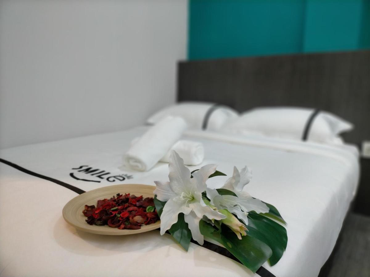 Smile Hotel Petaling Jaya Ss2 Exterior foto